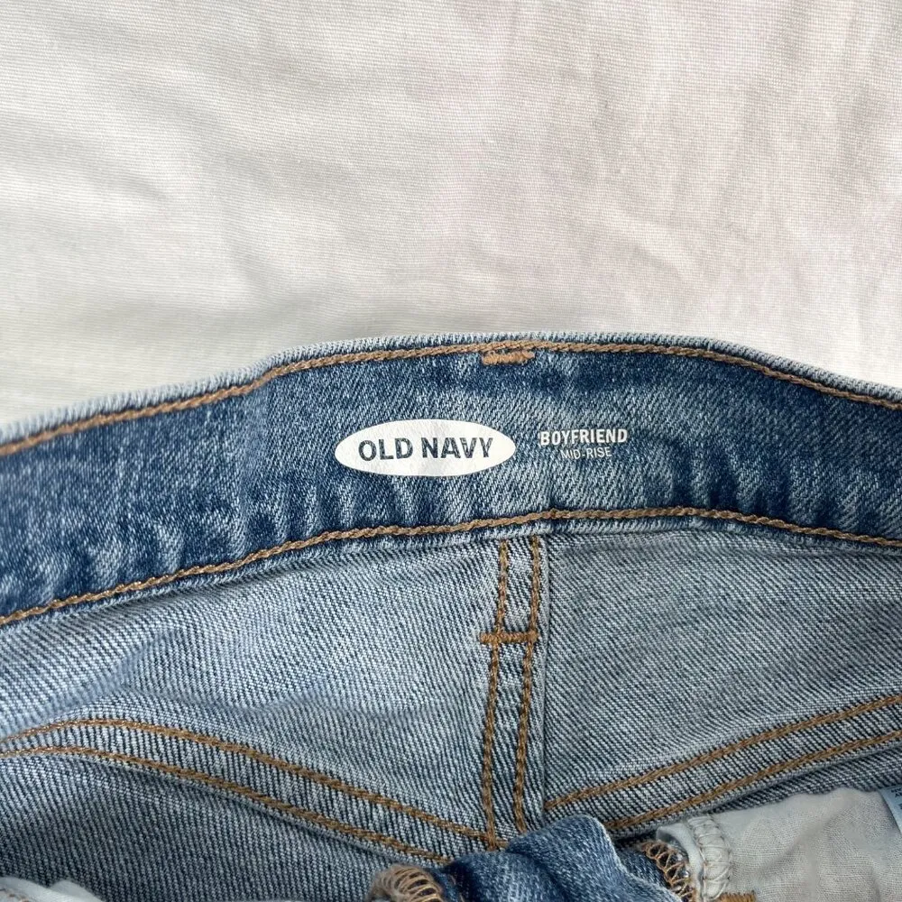 Old Navy Boyfriend Mid Rise Denim Jean Shorts Size 0 Medium Wash - Image 5