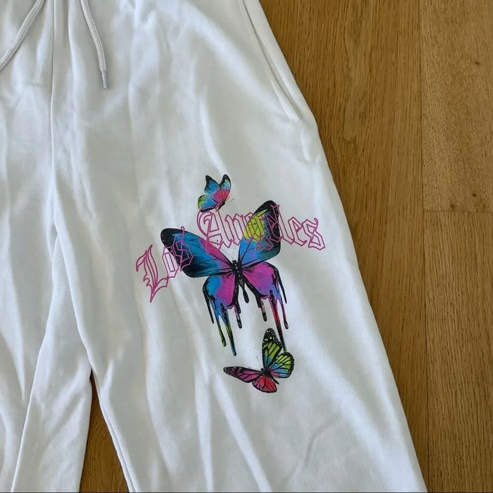 Boohoo - Butterfly Los Angeles Graphic Sweatpants Joggers in White - Image 2