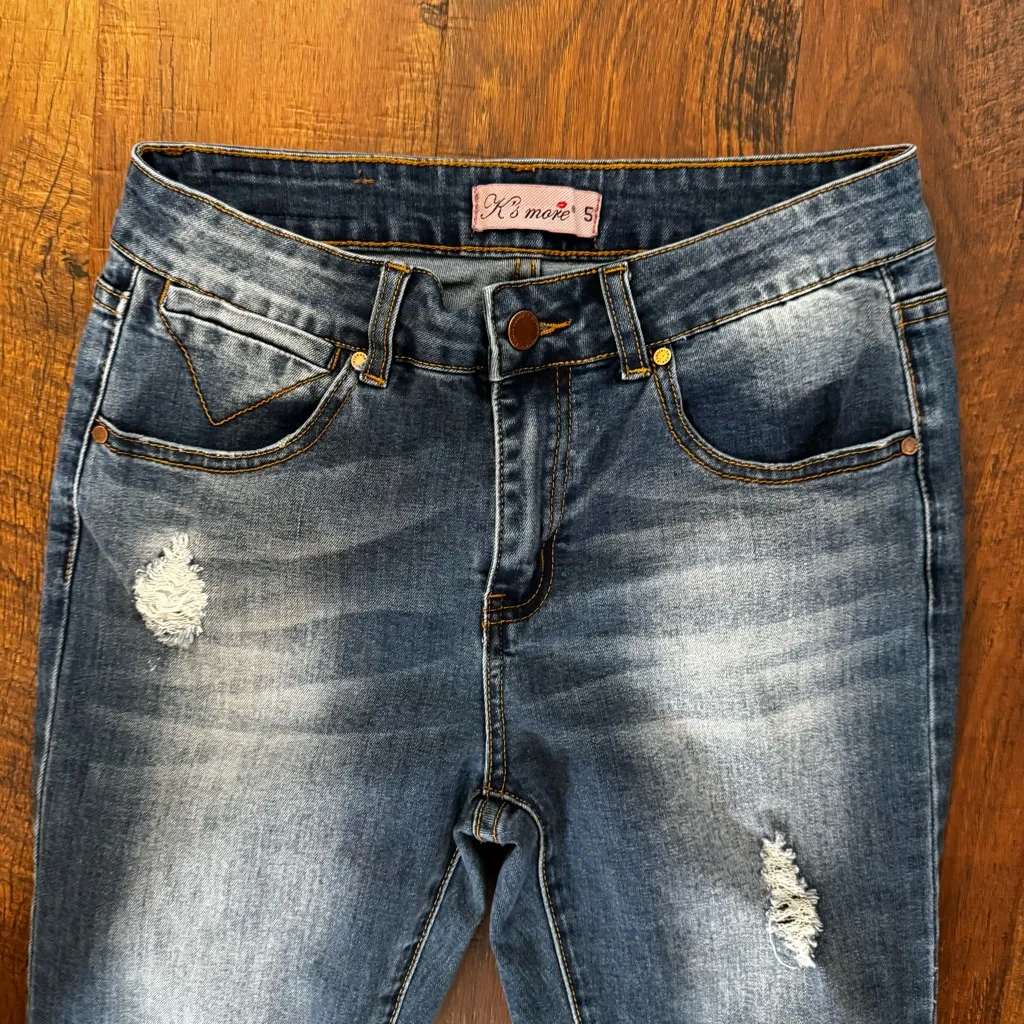 K’S MORE distressed blue denim jeans, juniors size 5 - Image 3