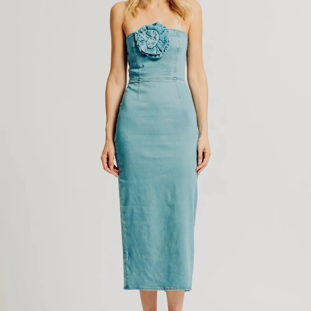 NWT Torn by Ronny Kobo Renee Strapless Denim Midi Dress in Medium Blue Small - Image 10