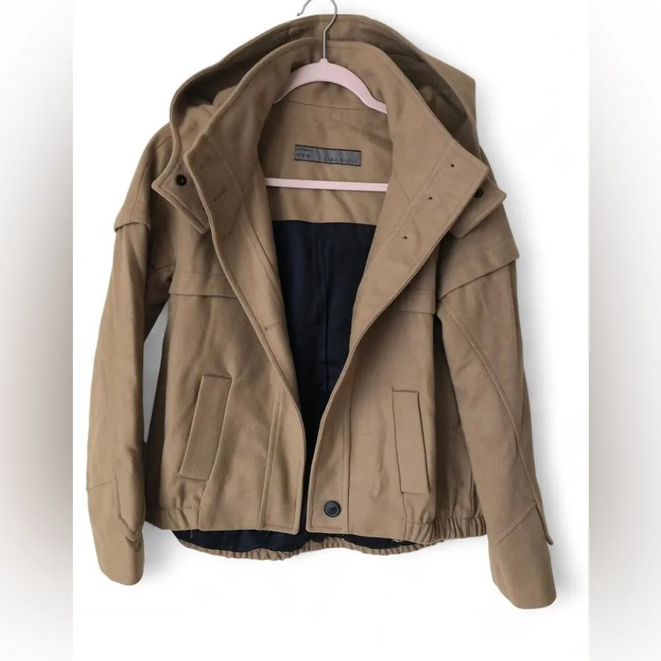 Zara women’s Beige Jacket 80% wool Size M. - Image 3