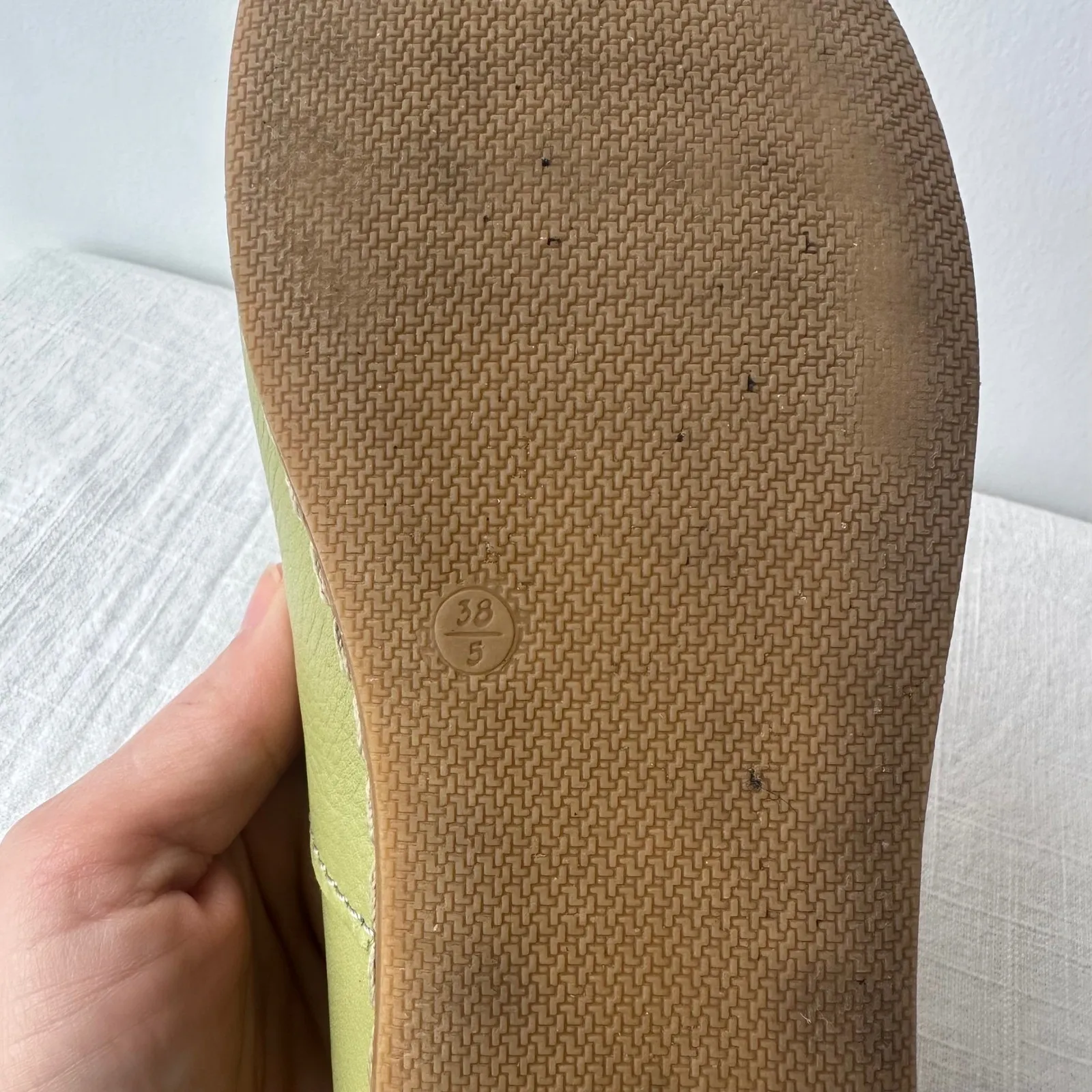 CHARIX pistachio Green Leather Slip On Loafer Flats Shoes Women Size 38 - Image 4