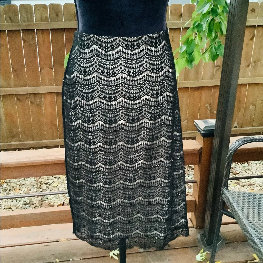 Dressy lace top+ skirt set🌹 - Image 3