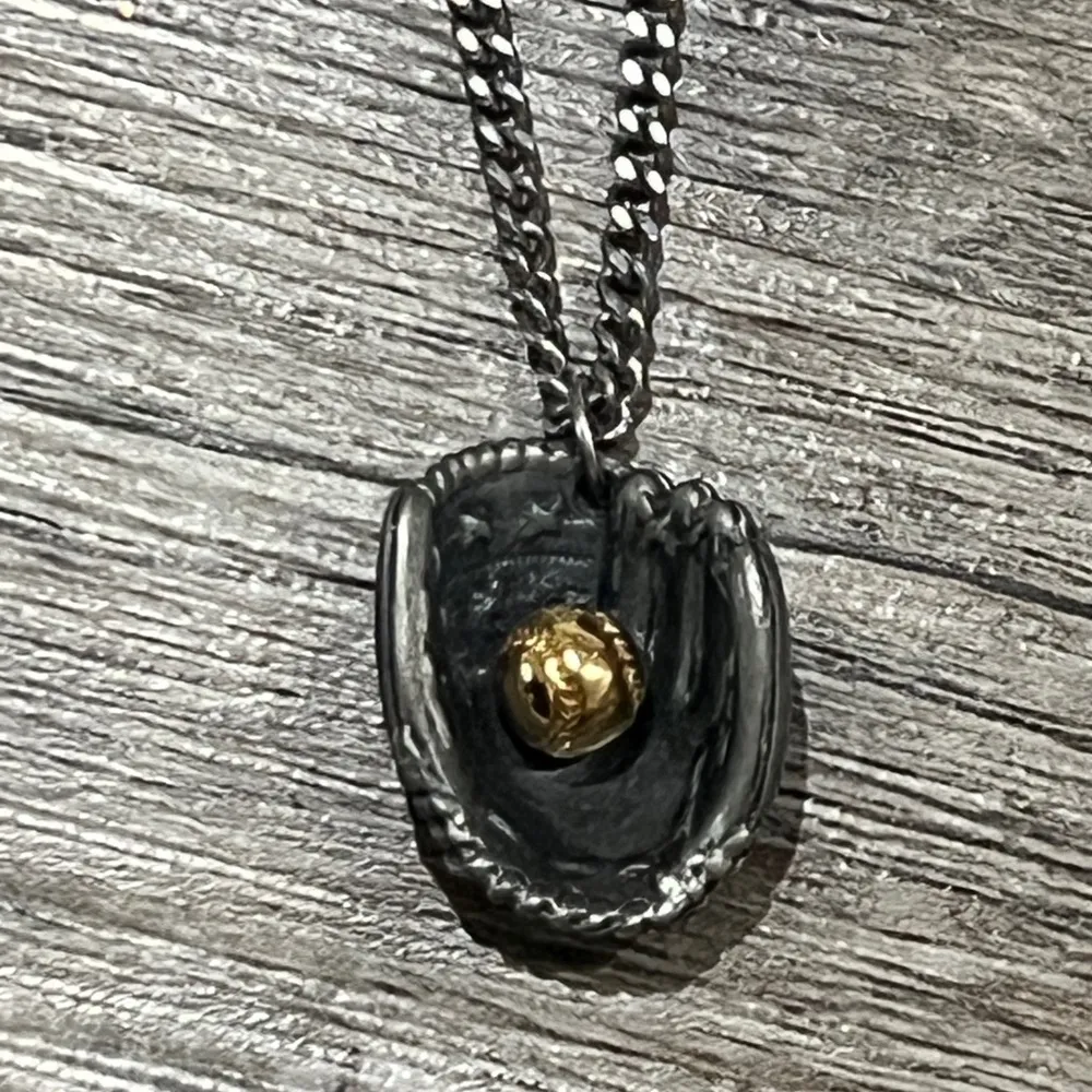 FINAL PRICE Vintage Avon Necklace with Box Gold - Image 3