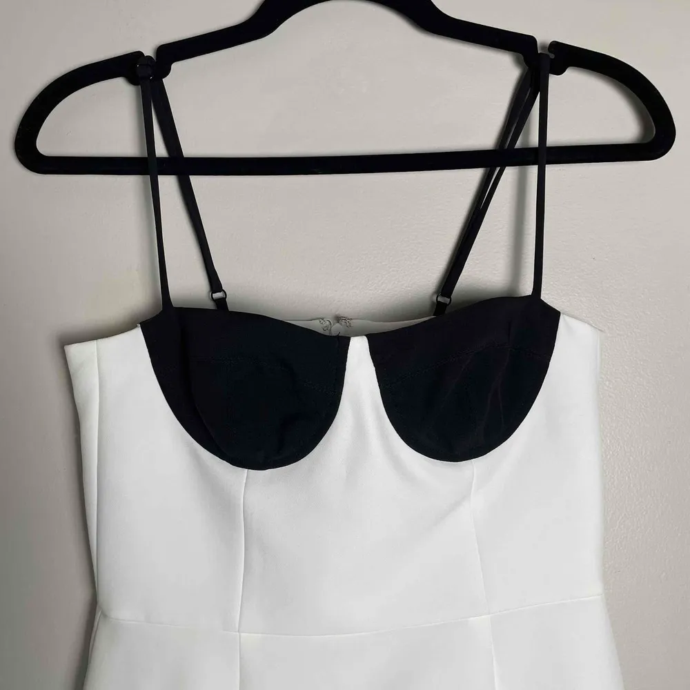 New Gianni Bini Womens Black White Spaghetti Strap Sweetheart Neck Mini Dress XS - Image 5