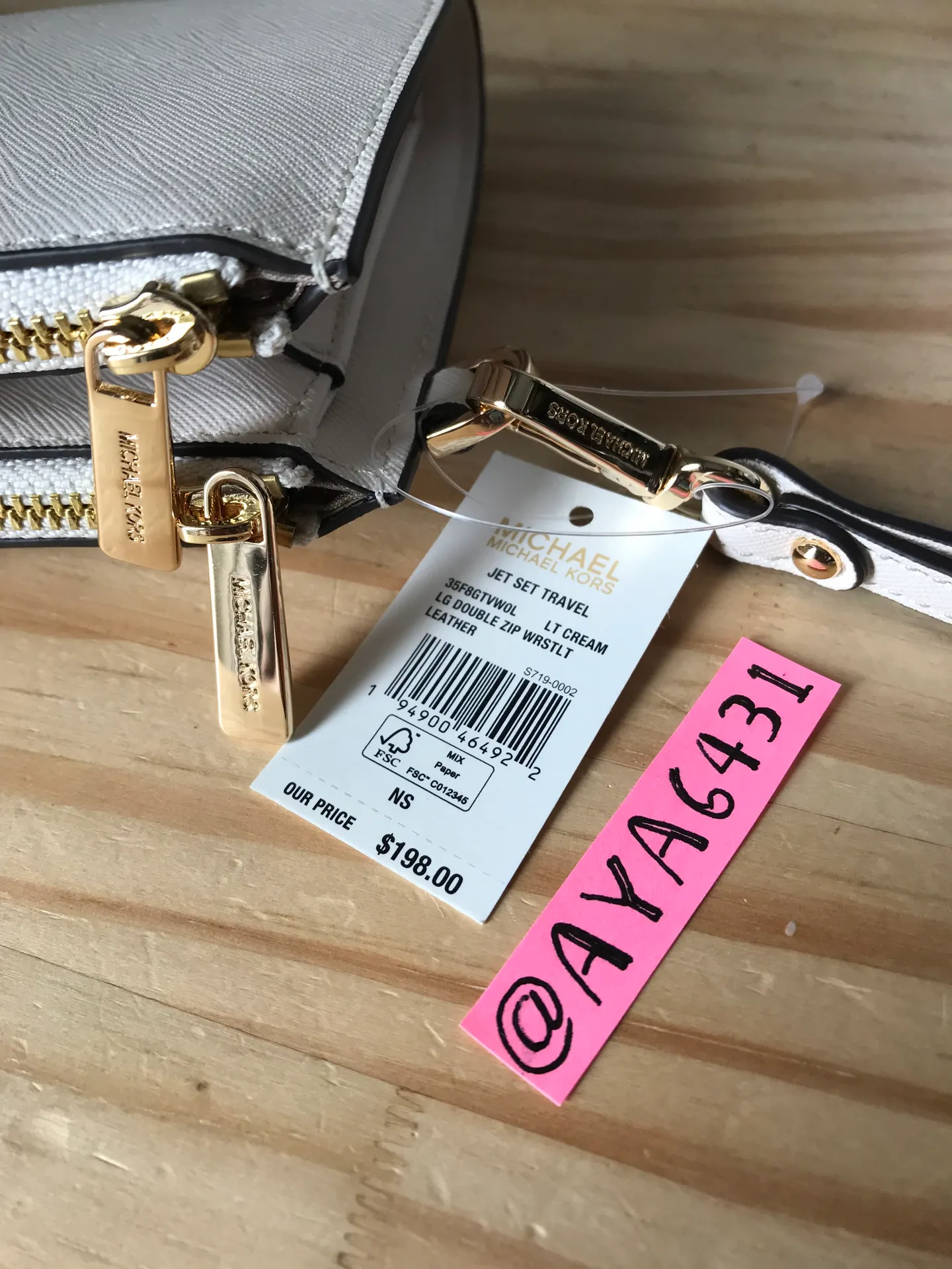 Michael Kors Wallet - Image 7