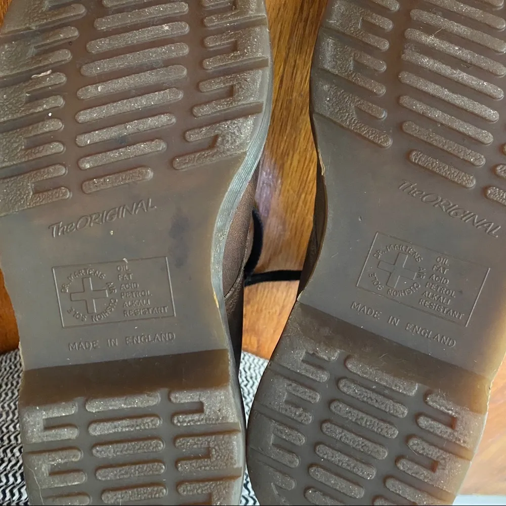 ✨VINTAGE brown leather Dr. Martens✨ Doc Martens boots with bouncing soles - Image 6