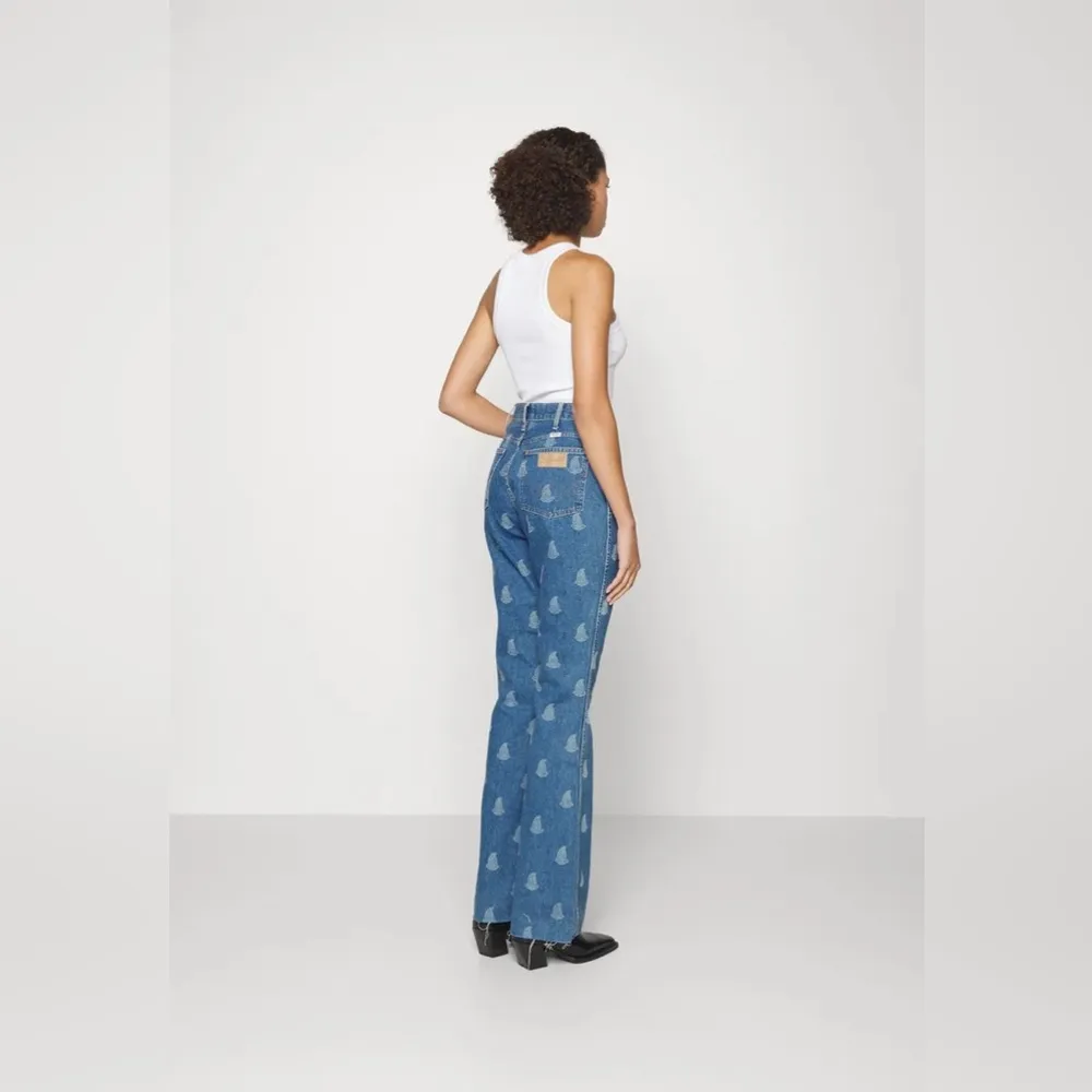 Wrangler westward 626 paisley print high rise - Image 4