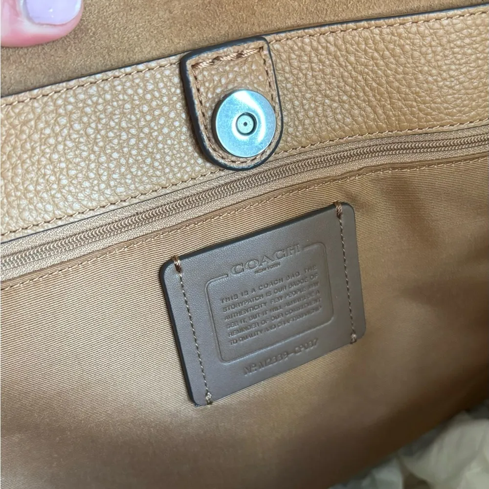 Authentic COACH Pebbled leather/suede snap long Tote - Image 11