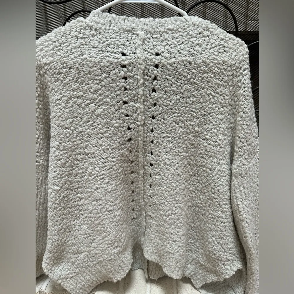 Free People Wool Blend Wooden Button Cardigan Sweater Size XS White oversized - Image 7