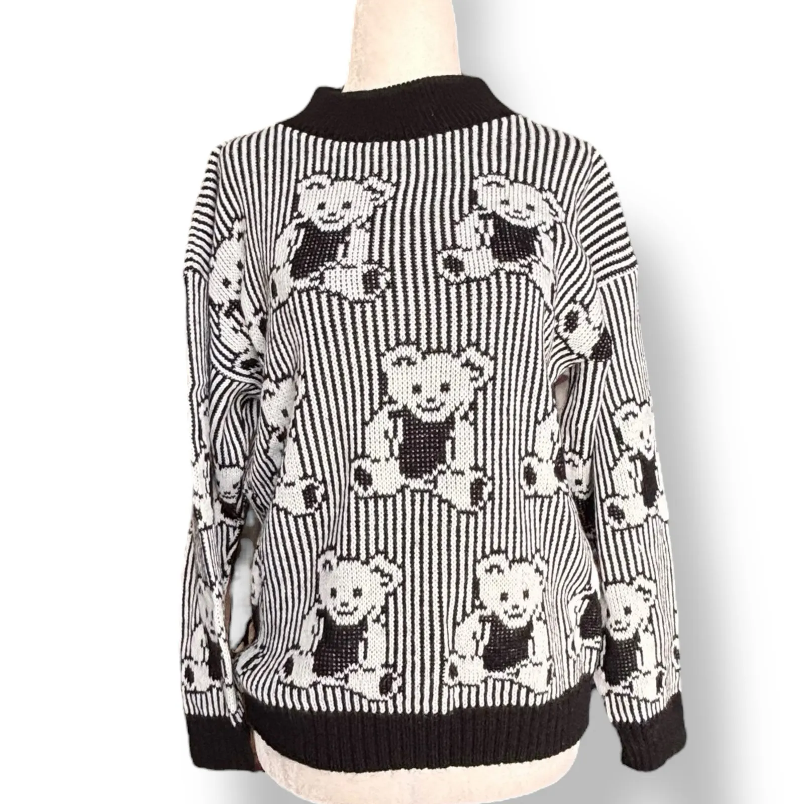Vintage Adele Knitwear Black White Teddy Bear Sweater Pullover 90s Made in USA Size M - Image 10