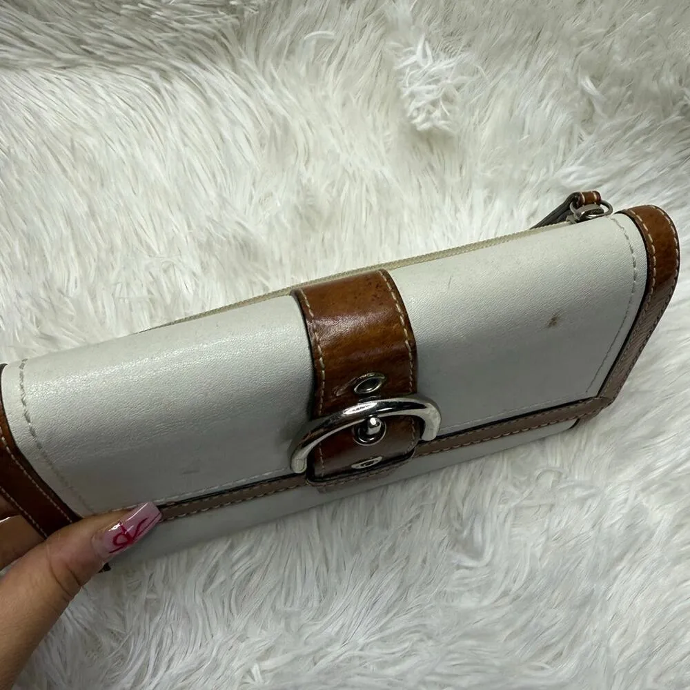 COACH Y2k Two Tone Wallet - Image 6