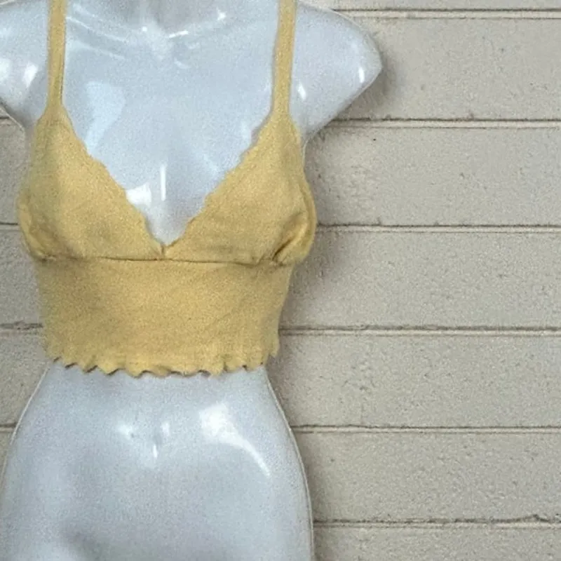 Princess Polly Yellow Crop Top size 4 - Image 4