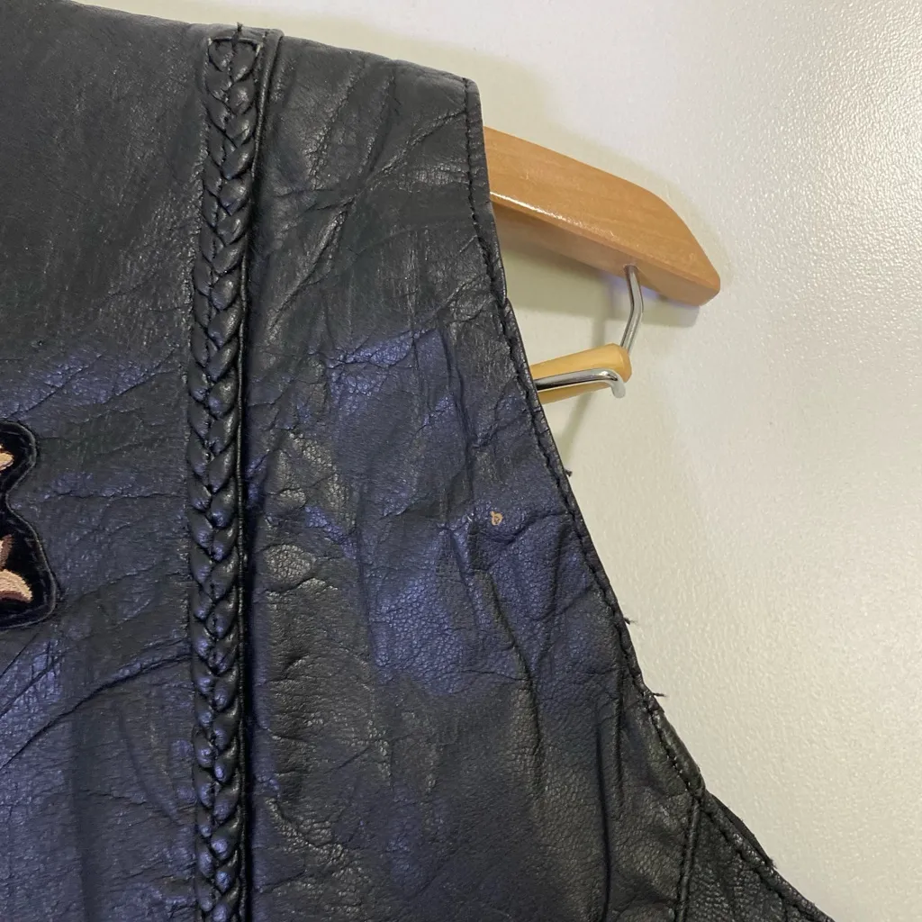 Barney’s Leather Biker Vest – Women’s Size M Black Patch Harley Motorcycle Style - Image 7