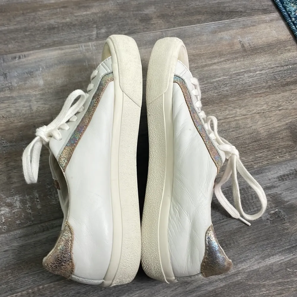 Madewell Sidewalk Iridescent Sneakers - Image 11