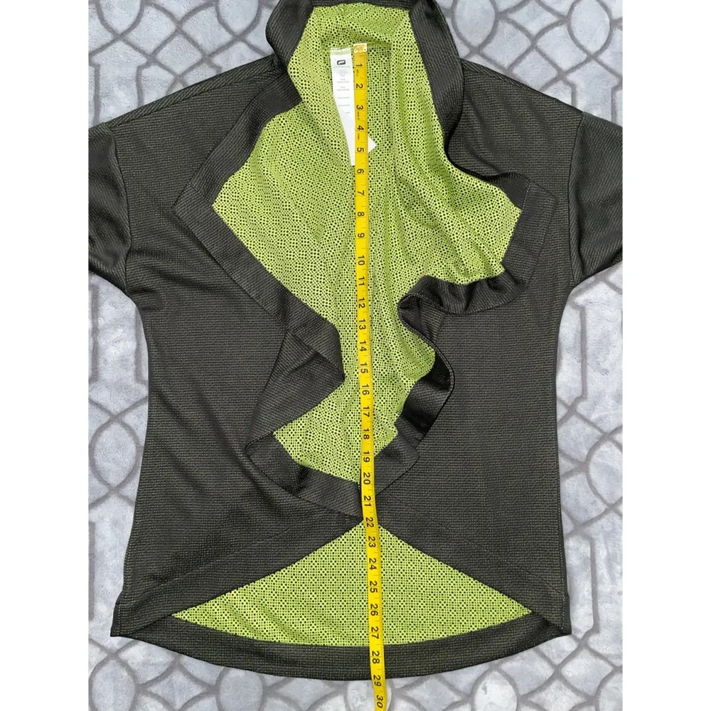 NWT FABLETICS Burnside Shrug Size M - Image 8