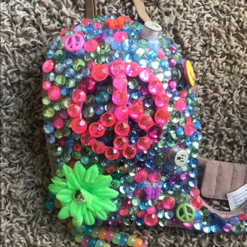 Rave EDC Vegas bra 34D or costume Tan Size undefined - Image 2