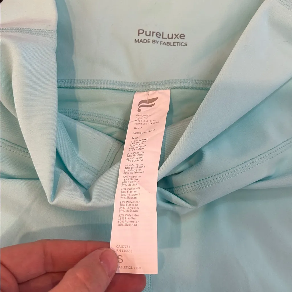 Gymshark Adapt Ombre Seamless Shorts & Fabletics PureLuxe biker shorts bundle! - Image 3