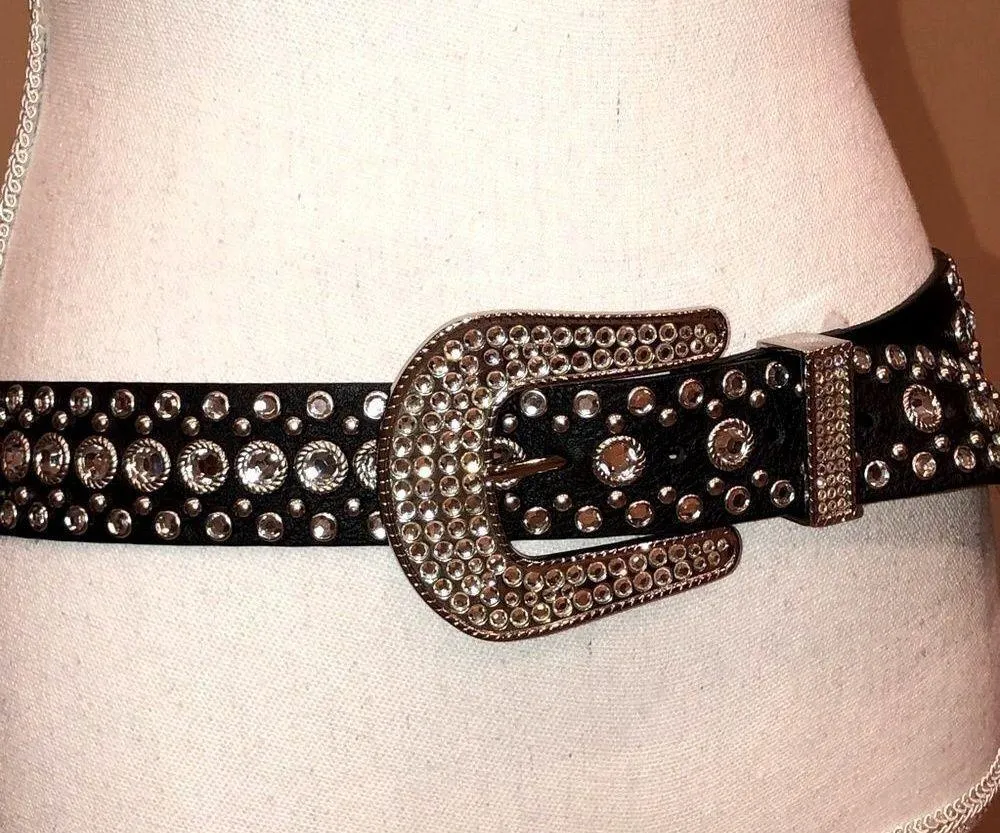 💥Crystal Studded Leather Belt Size L - Image 10