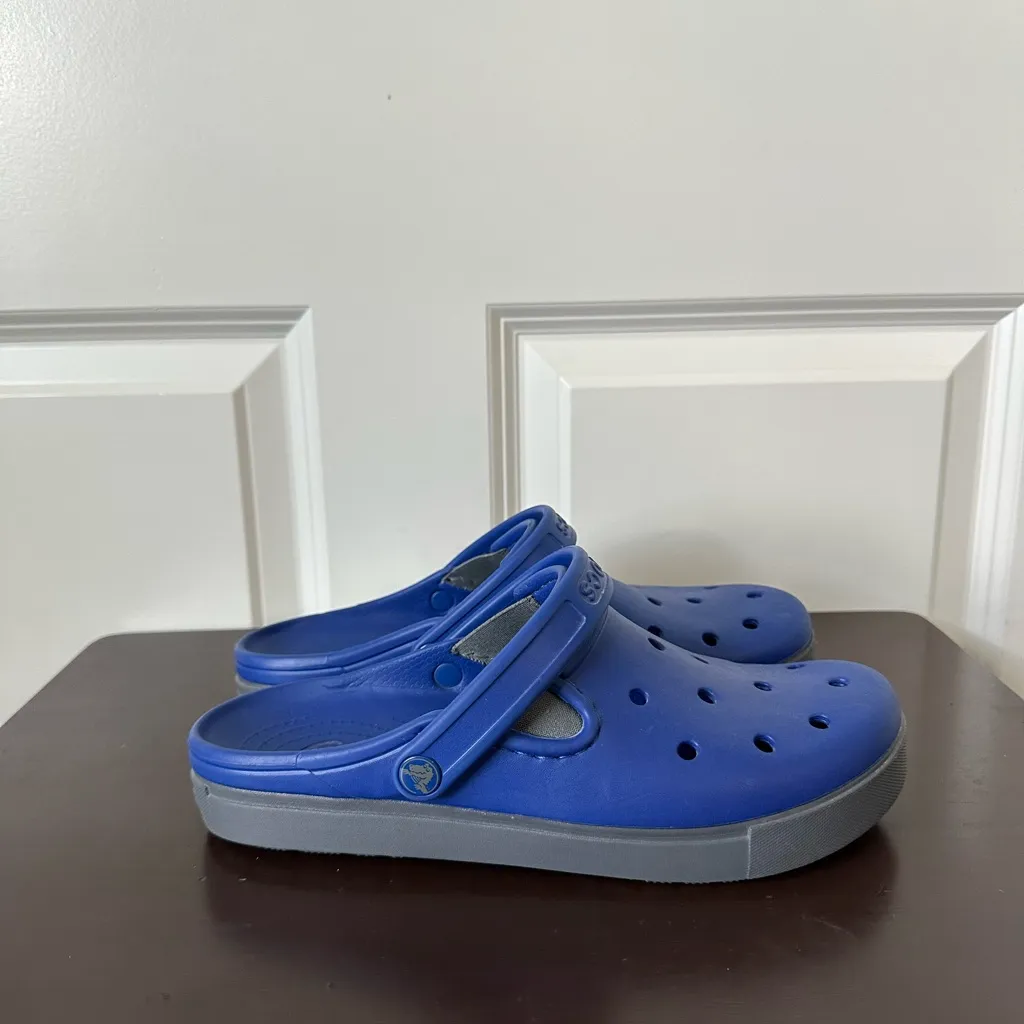 Crocs Citilane Unisex Adults Clogs Blue (Cerulean Blue/Charcoal) Size M6/W8 - Image 2