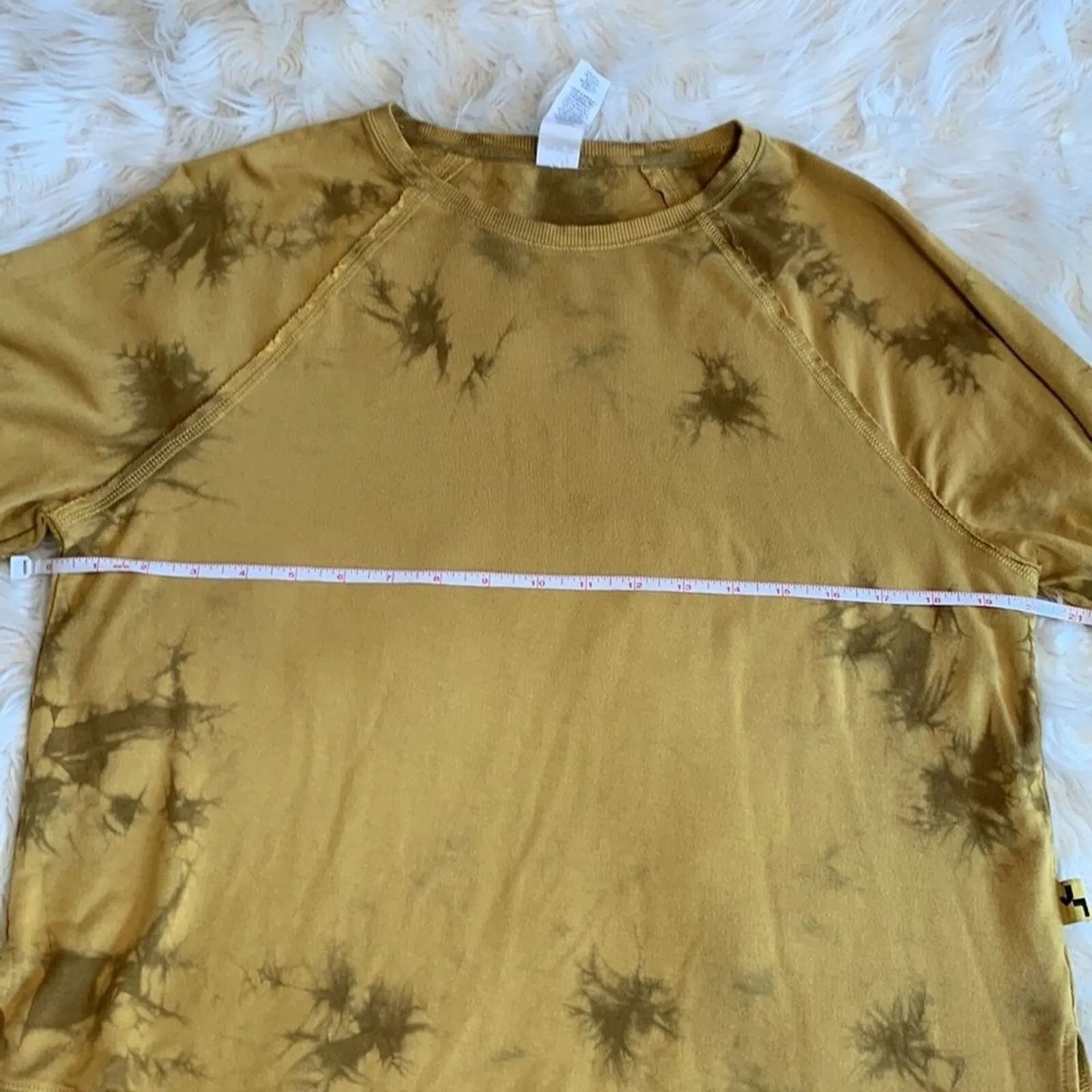 JoyLab Soft Lightweight Sweatshirt Antique Gold Size Medium - Image 5