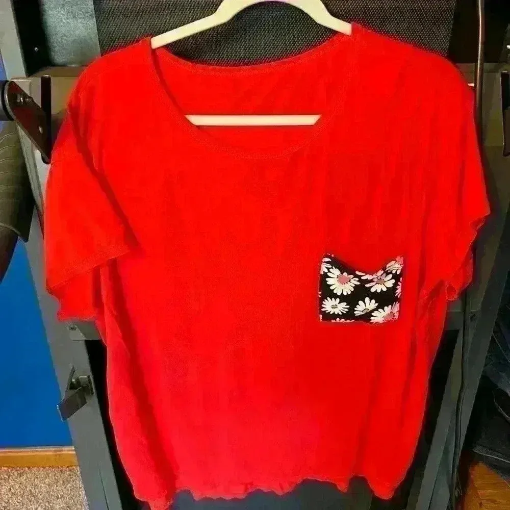 Shirt with sunflower pocket Size L - Image 4