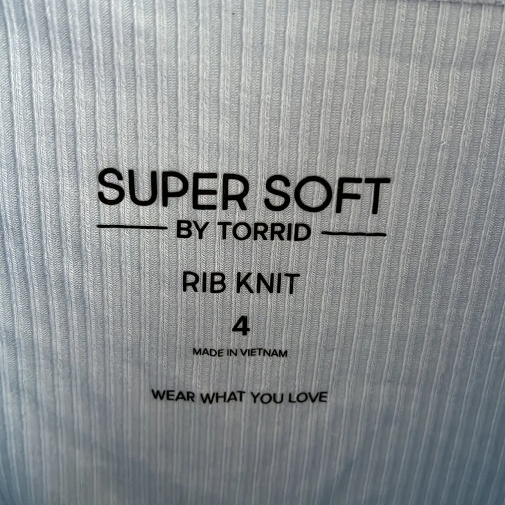 Torrid Fitted Supersoft Rib Lettuce Edge Cami Shrug Set Blue 4X - Image 4