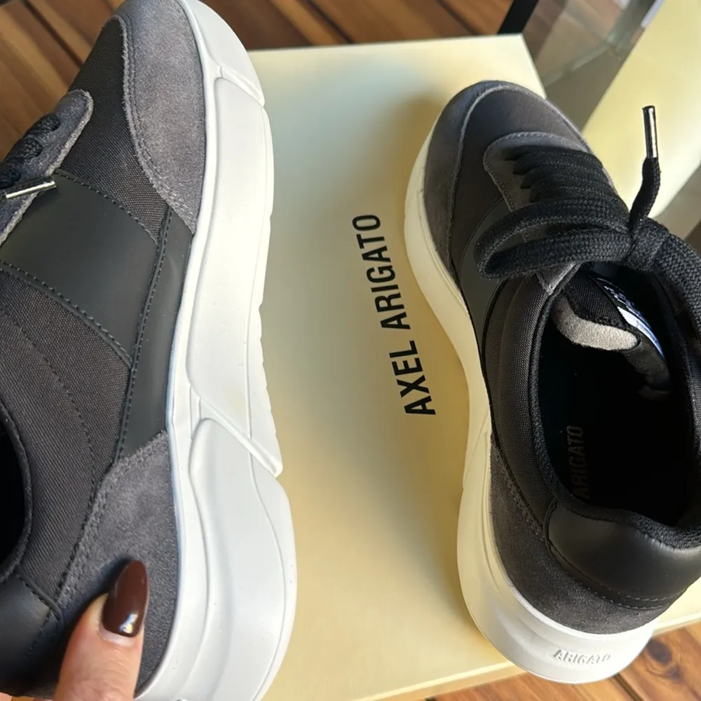 AXEL ARIGATO genesis vintage runner Black Size 6.5 - Image 5