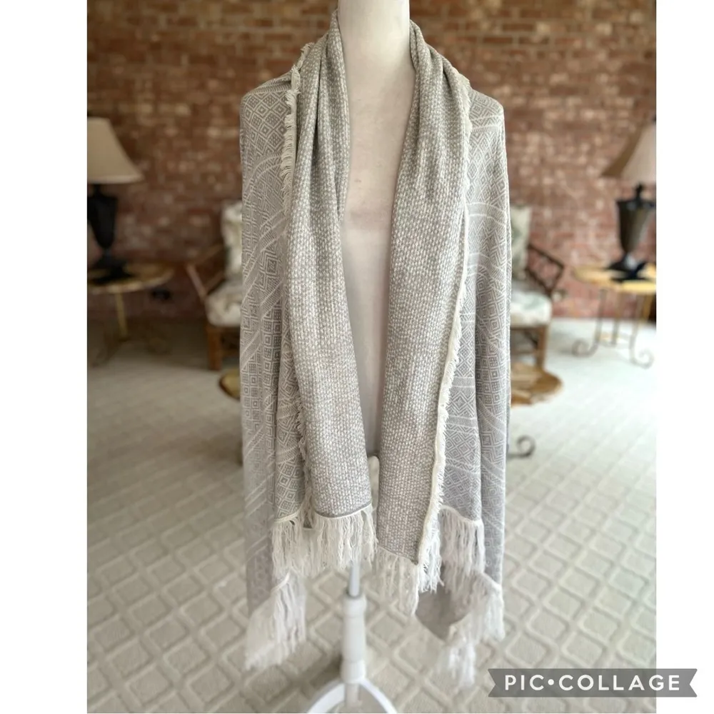 New York & Co. Cardigan Sweater Fringe Open Front S Shawl Collar Duster Boho Gray - Image 3