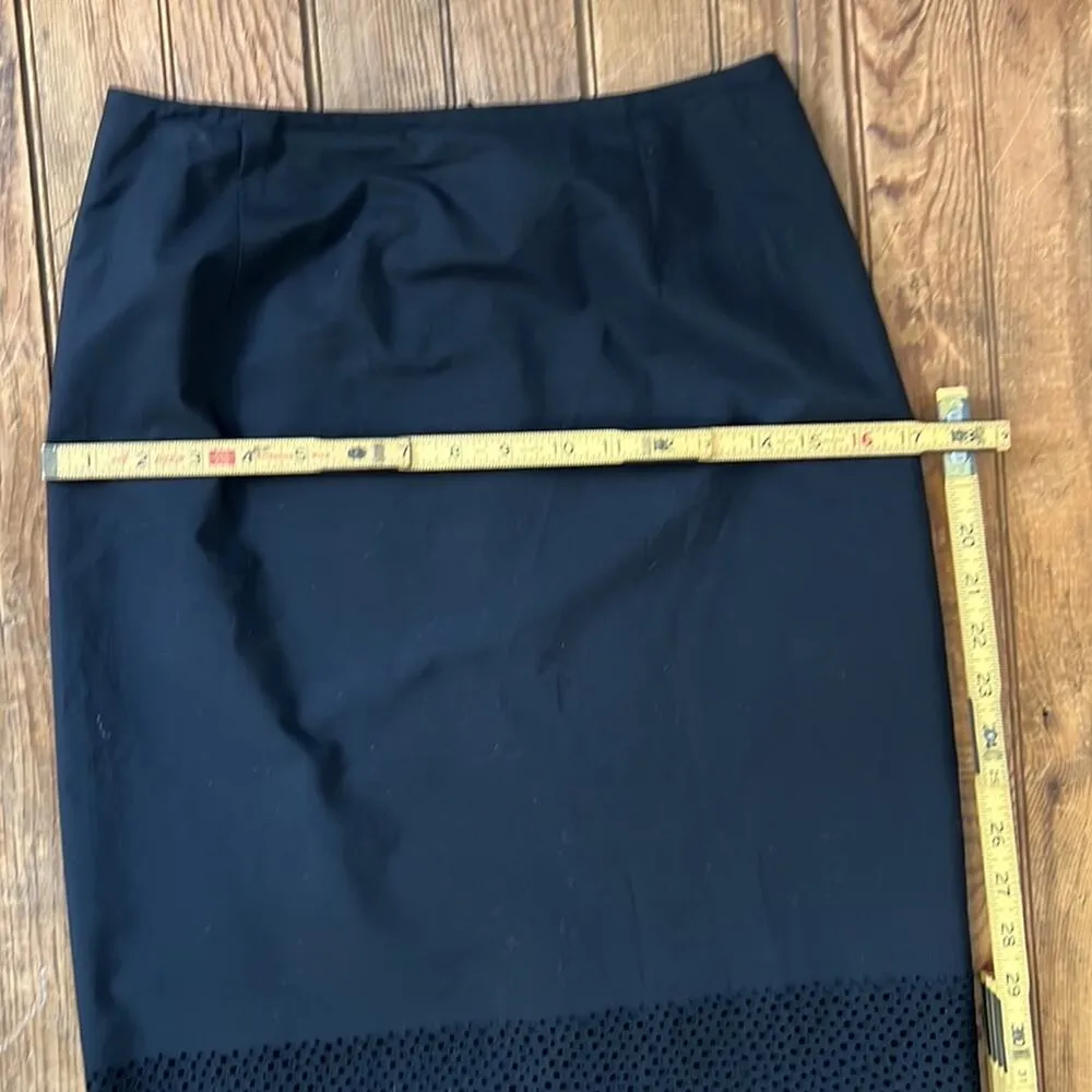 Women’s Akris Punto black cotton cutout hem pencil midi skirt size 4 - Image 5