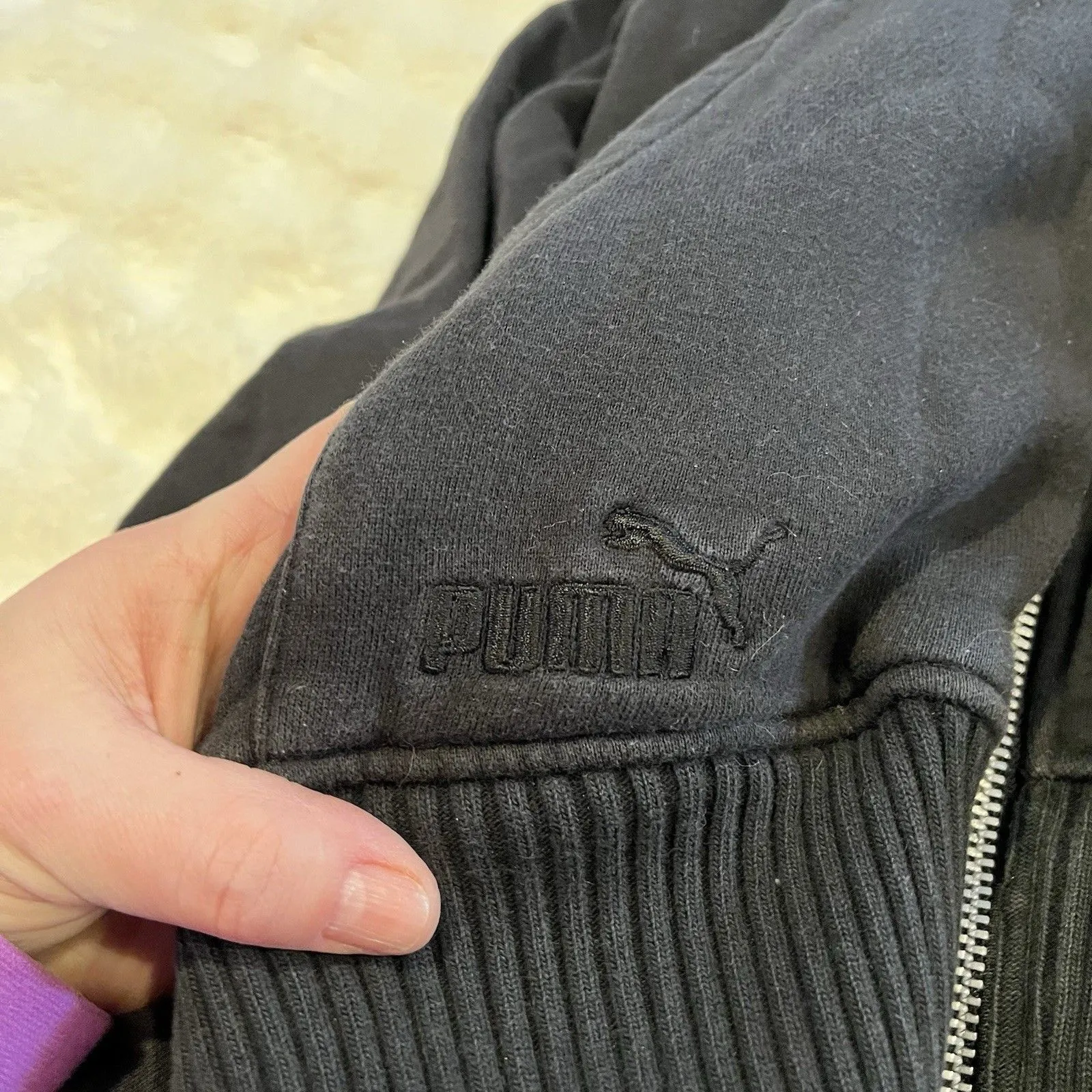 Men’s Puma Black Full Zip Ferrari Brand Hoodie Embroidered Size Medium Licensed - Image 4