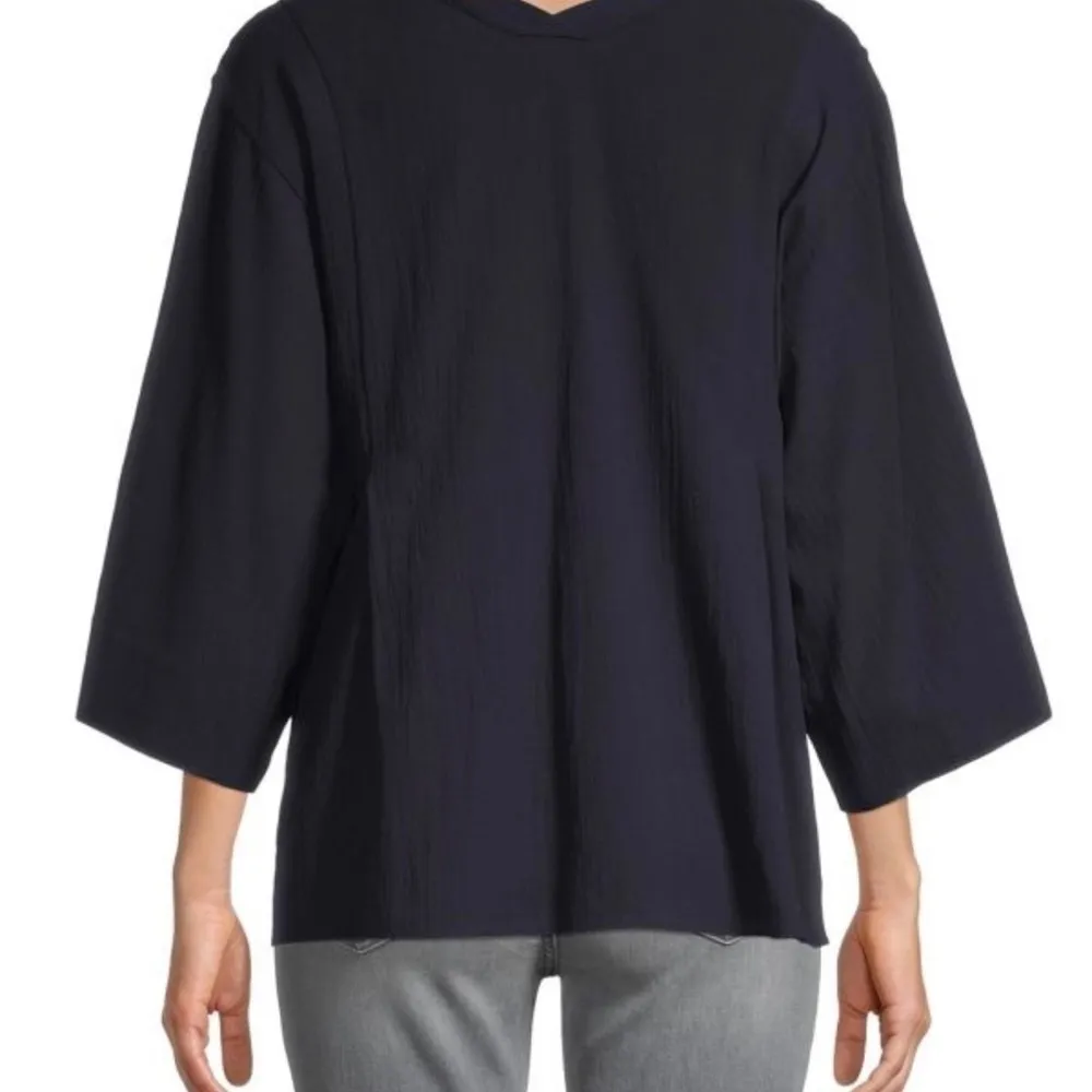 VINCE Three-Quarter Sleeve V-neck Top - Image 2