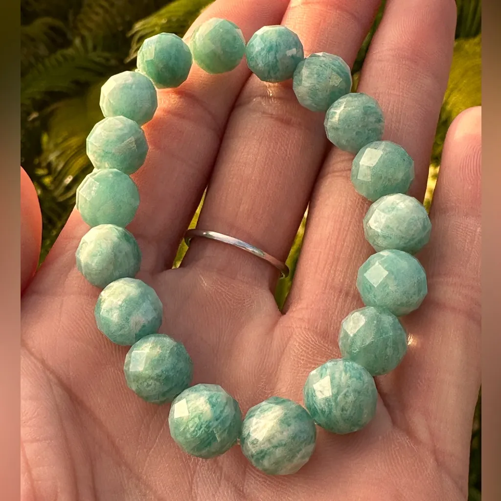 B15. 10mm Fine Faceted Amazonite Bracelet Made in Maui Blue - Image 3
