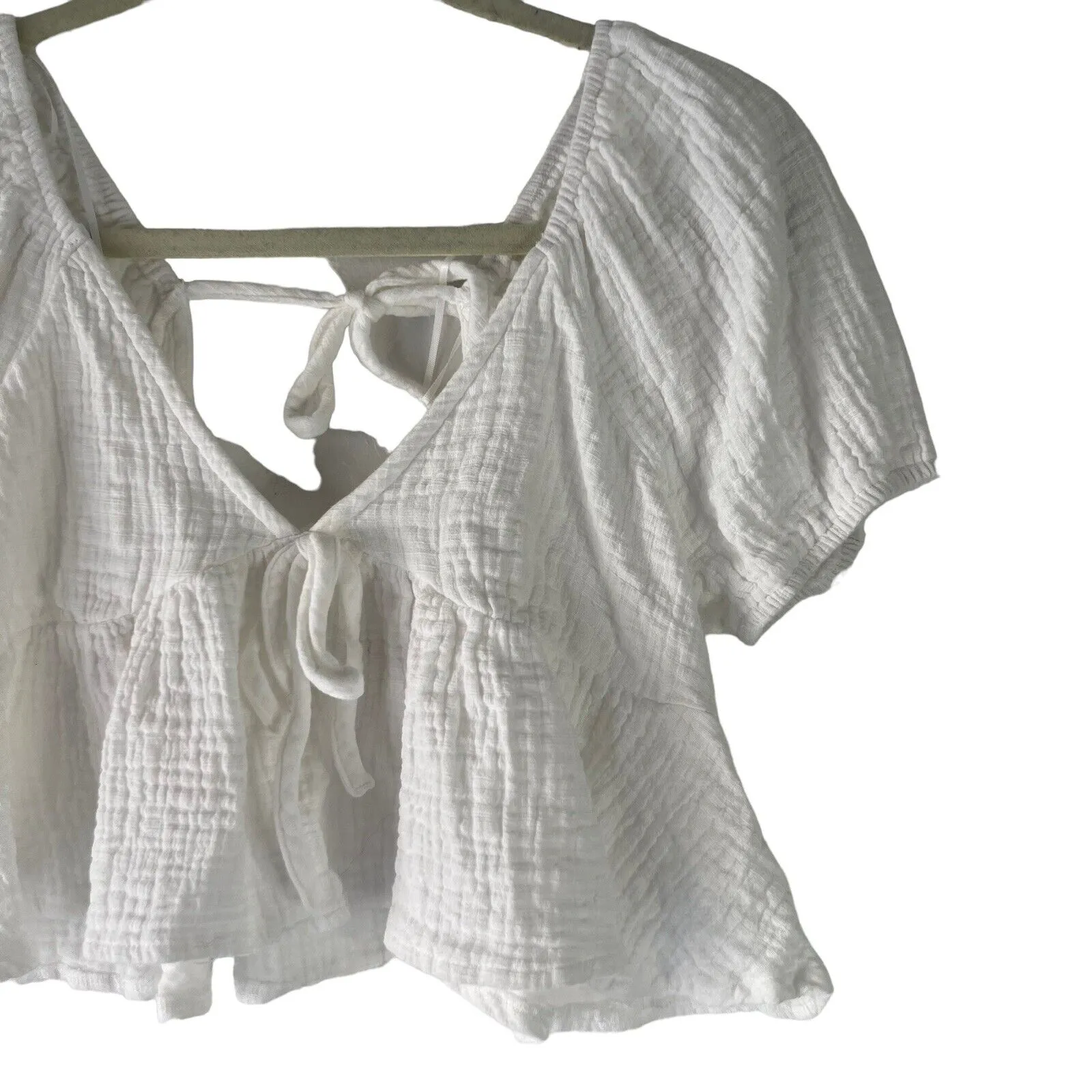 Miami Women's Size Medium White Gauze Cottage‎ Beach Cropped Babydoll Top - Image 2