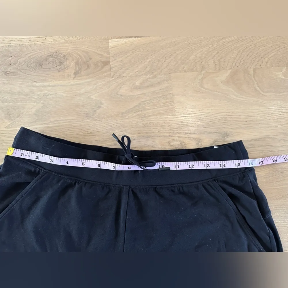 Athleta jogger sweatpants black size medium - Image 6