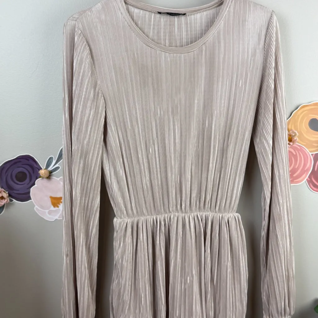 Zara Pleated Tiered Champaign Sheen Long Sleeve Dress - Size - Small - Image 2
