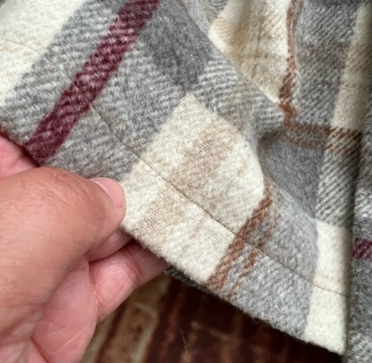 Women's Synthetic Wool Plaid Tartan Skirt Belted Size Medium - Image 5