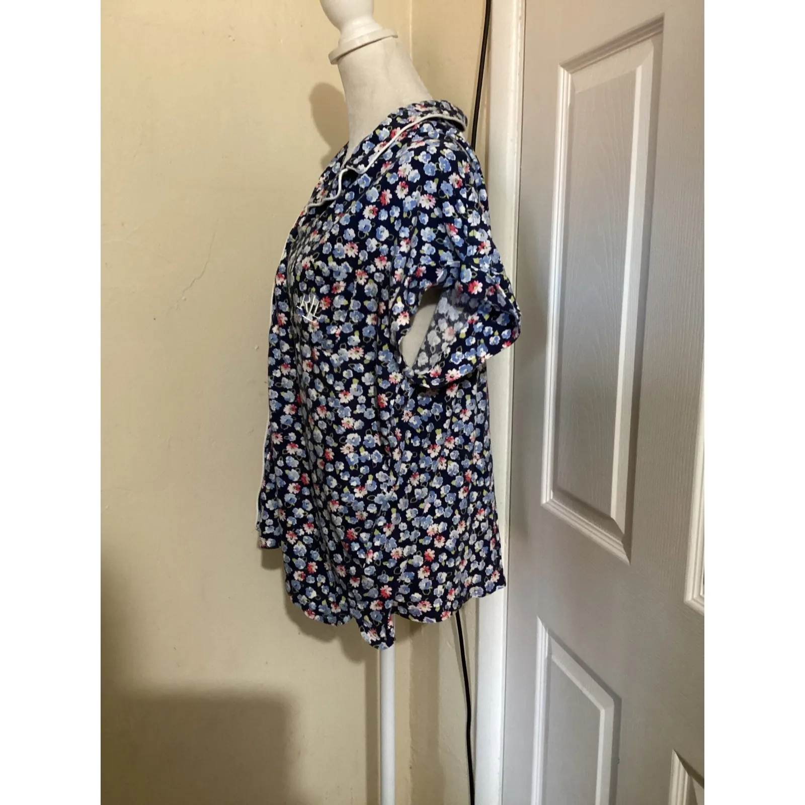 Lauren Ralph Lauren Floral Pajama Top Button Up Short Sleeve Women's L - Image 3