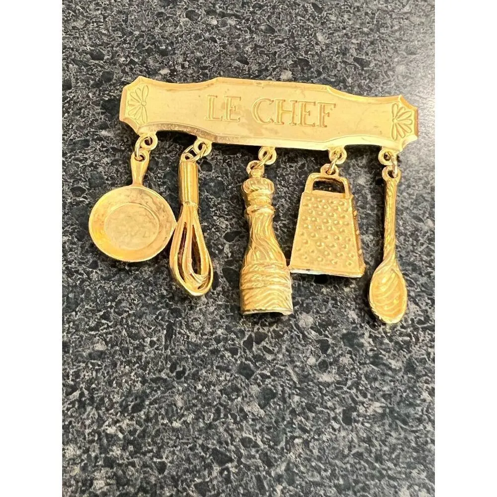 80s Le Chef Brooch With Cooking Theme Dangles Gold - Image 2