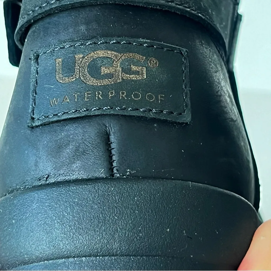 Ugg Australia Lorna Waterproof Leather wool lined black Boots 9.5 - Image 12