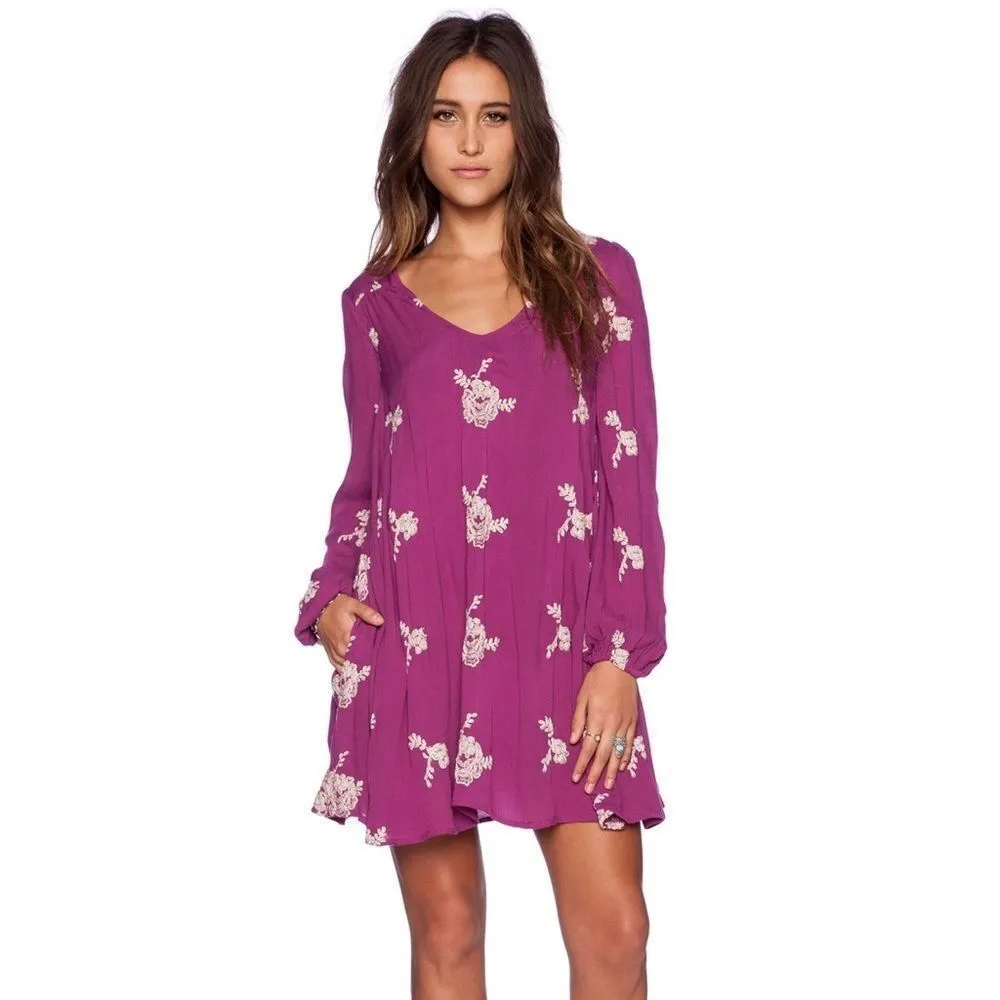 ✨ HP✨Women's Purple Embroidered Austin Dress✨ - Image 4