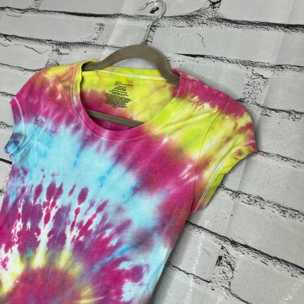 No Boundaries Tie Dye T Shirt S Cotton Blend Graphic Casual Y2K Grunge Boho Y2K - Image 6