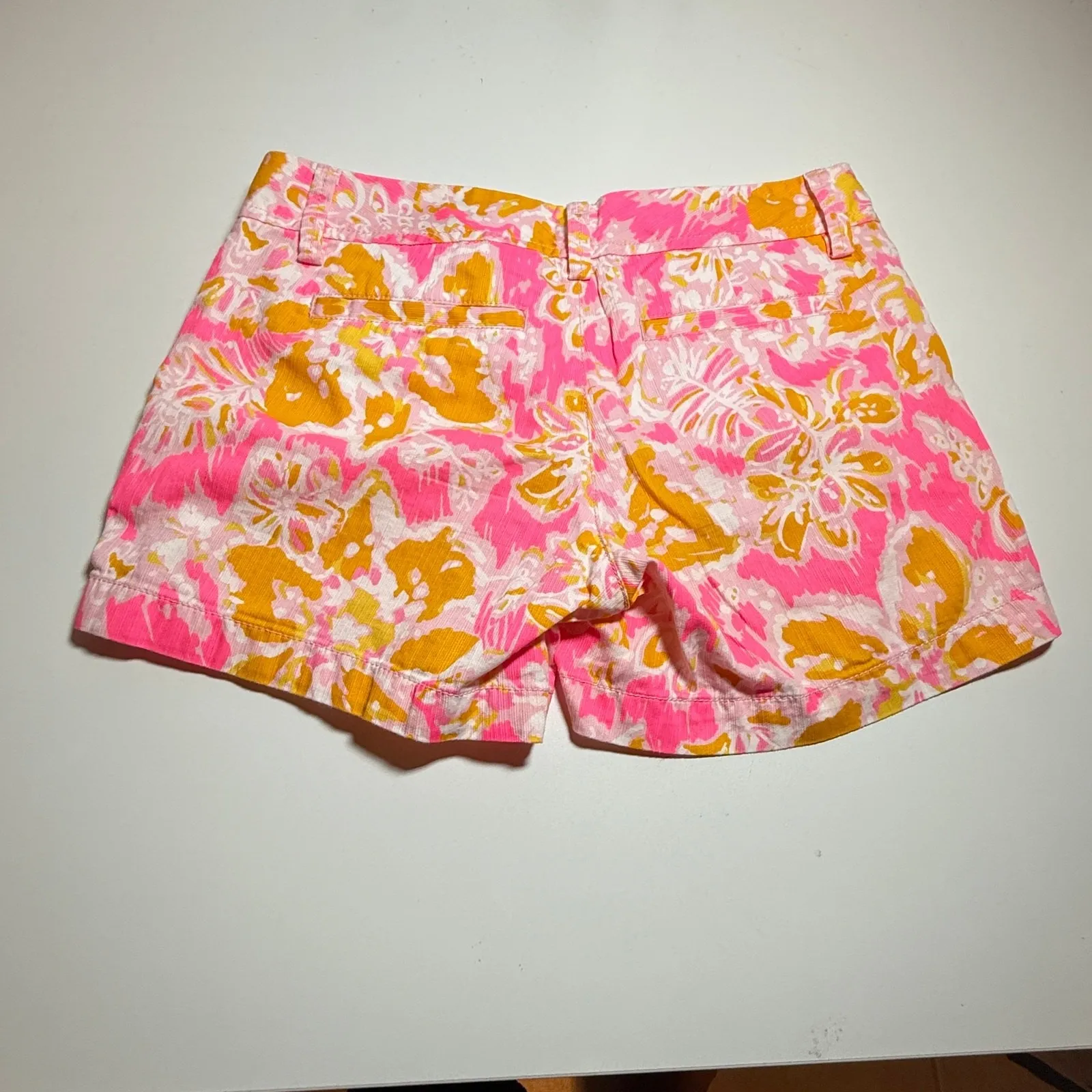 Lilly Pulitzer Callahan Shorts Sz‎ 2 Preppy Dopamine Floral Print - Image 2