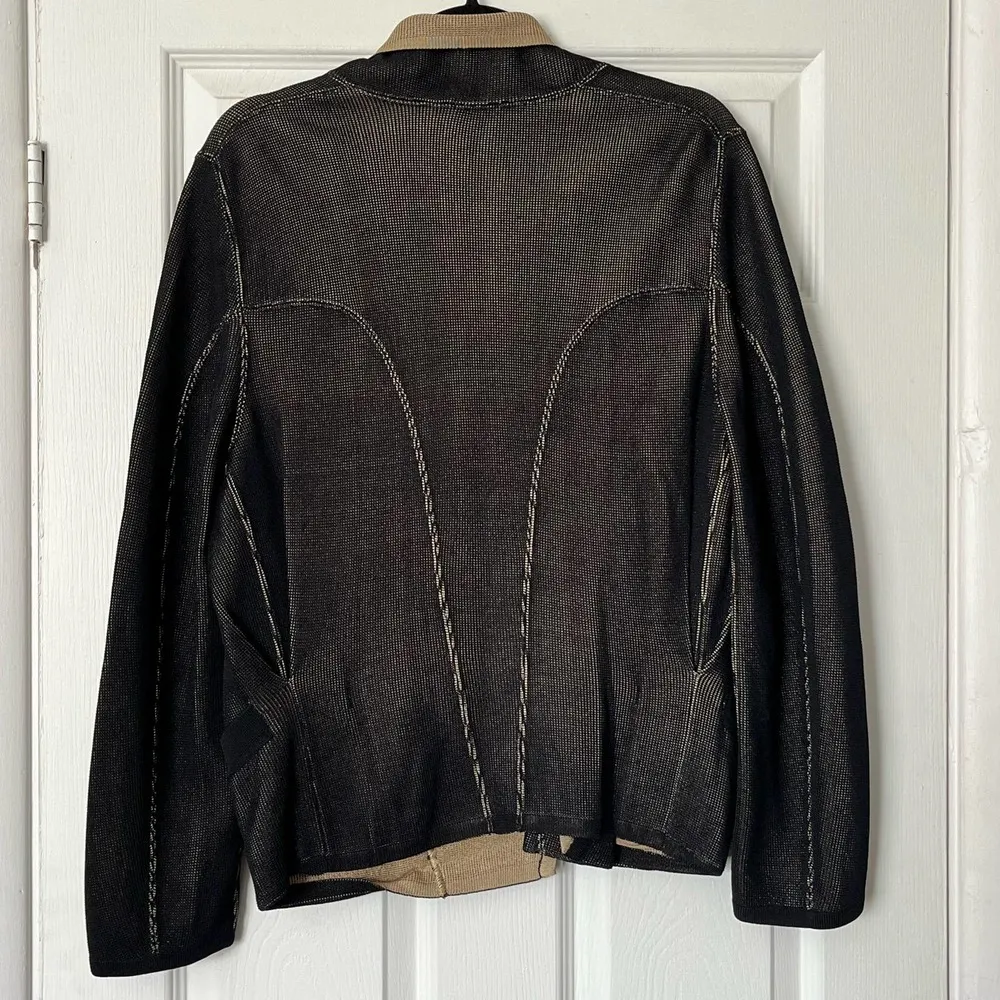 [No Label] Deep V Single Button Cardigan - SIZE UNKNOWN - Image 3