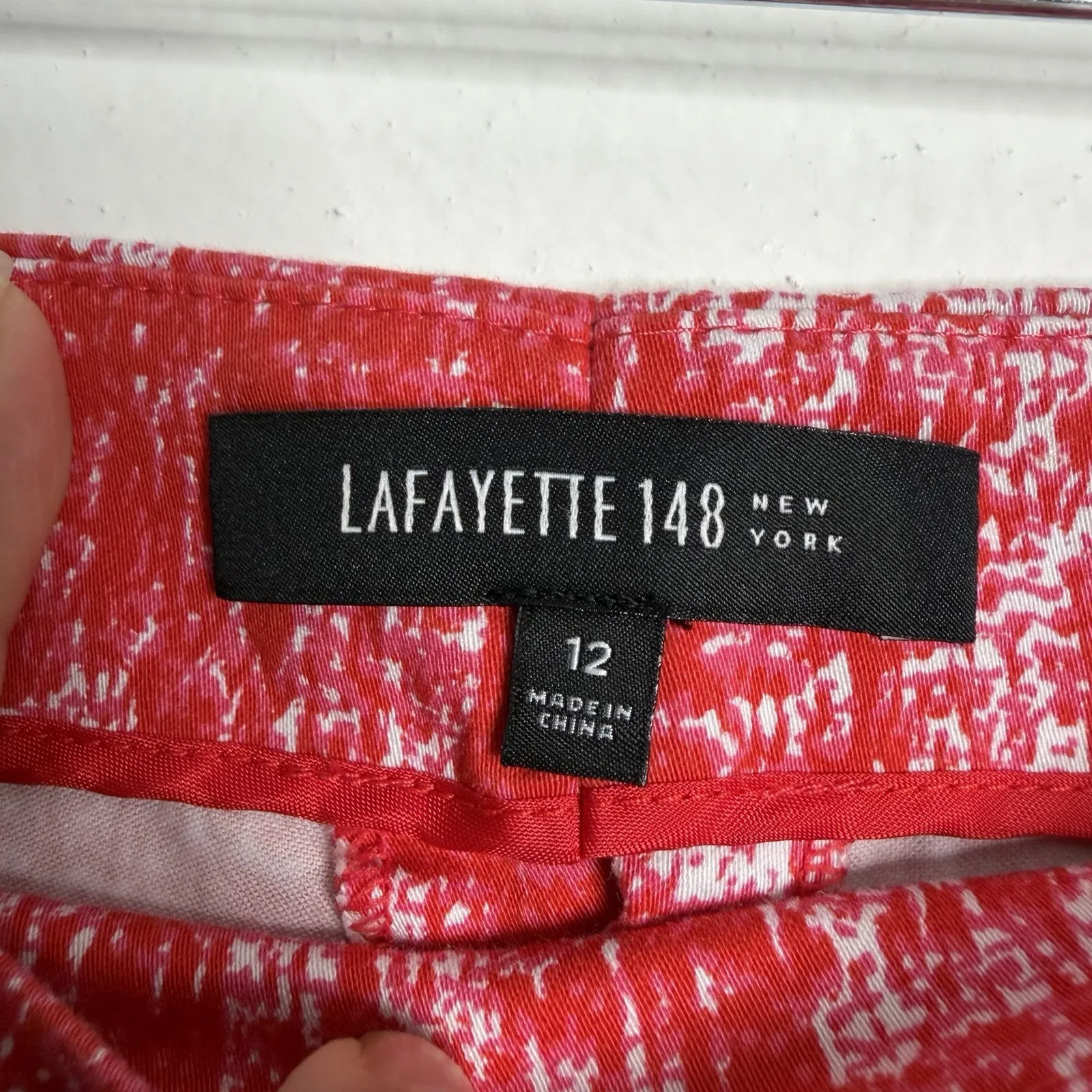 Lafayette 148 Cropped Bleeker Pant Size 12 Women's Red White Cotton Stretch - Image 5