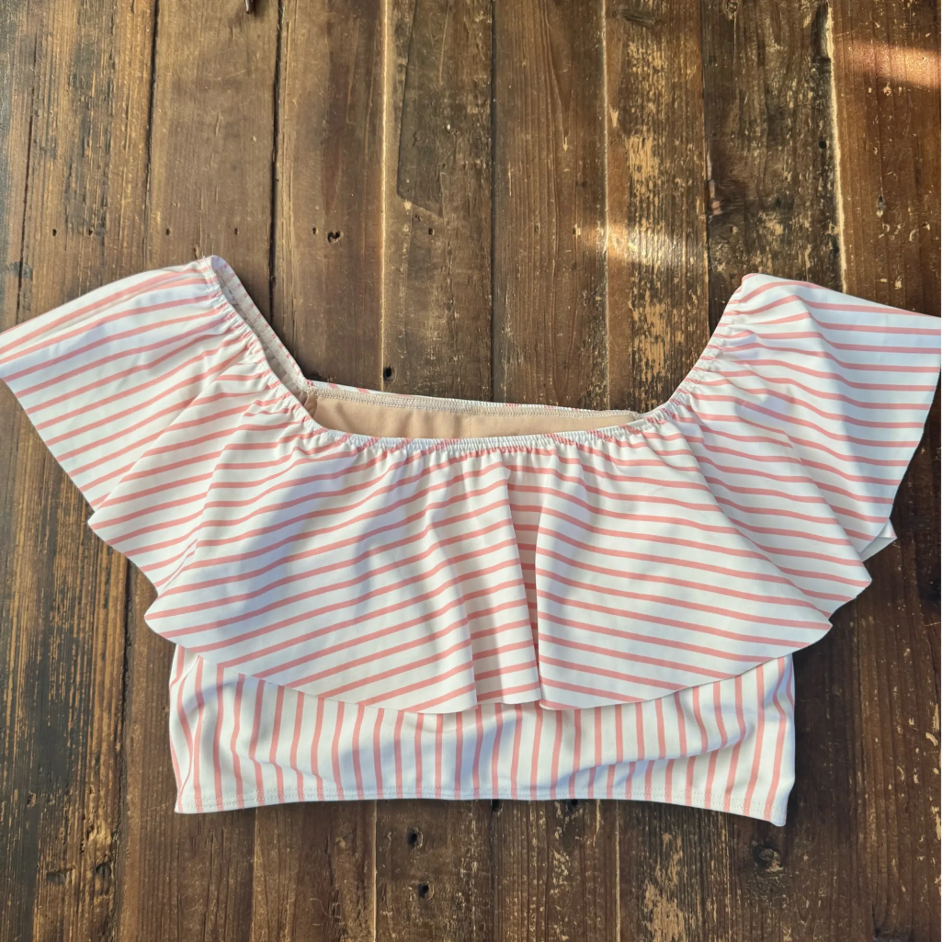 Albion Fit Candy Striped Ruffle Crop Top - Image 5
