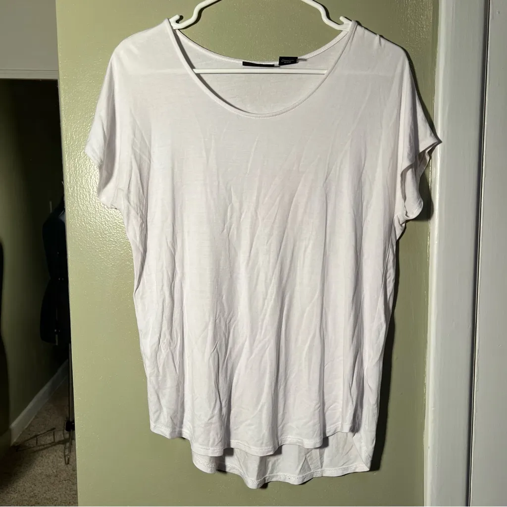 Adrienne Vittadini Scoop Neck T-Shirt White Round Hem S - Image 3
