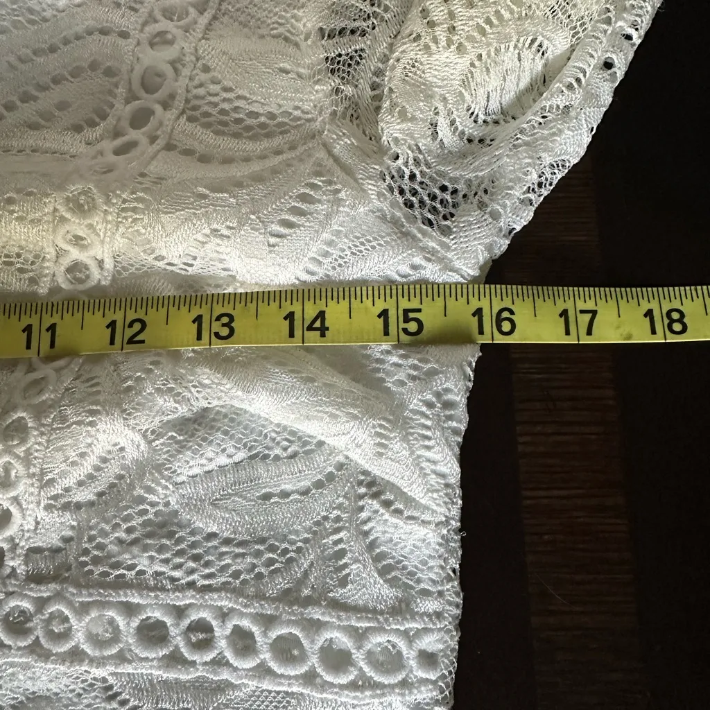 Elegant Lace Long Sleeve Dress in Cream (907) White - Image 11