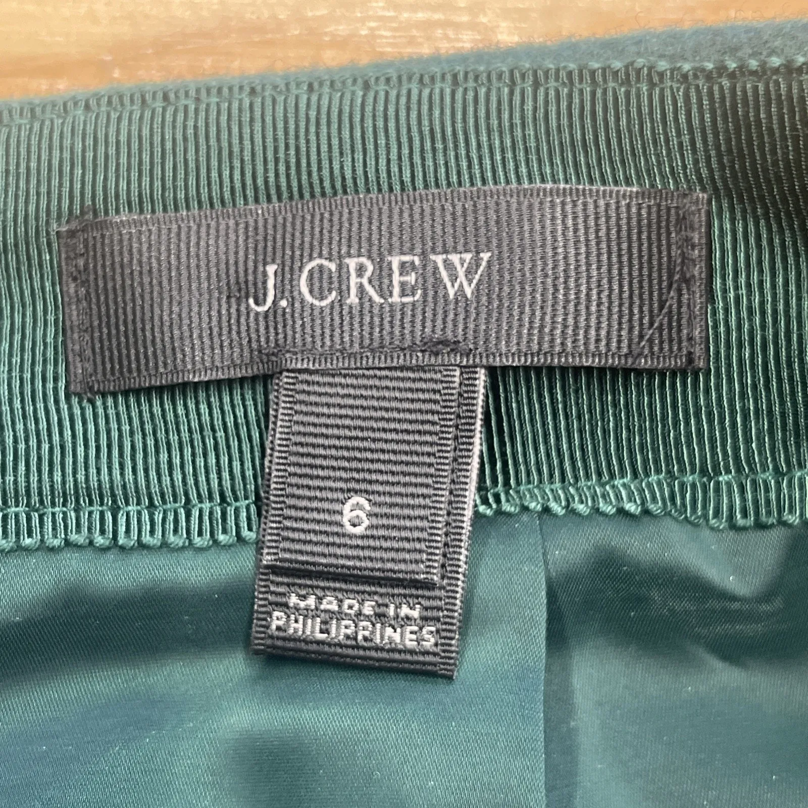 J Crew Y2K Wool Blend Mini Skirt Womens Size 6 Green Preppy Chic Work Wear - Image 3
