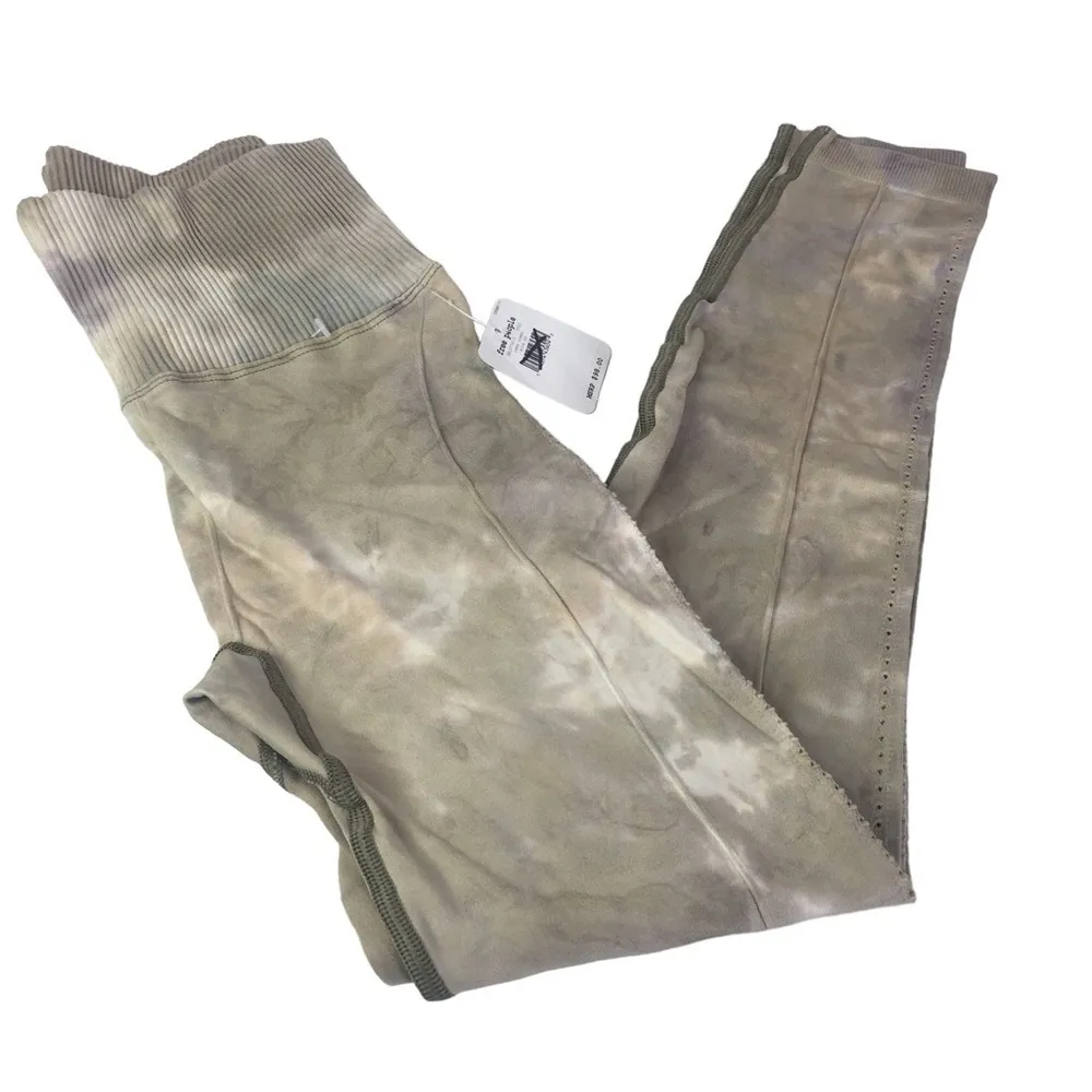 New FREE PEOPLE Movement Prisma Leggings X-Small tie dye - Image 4